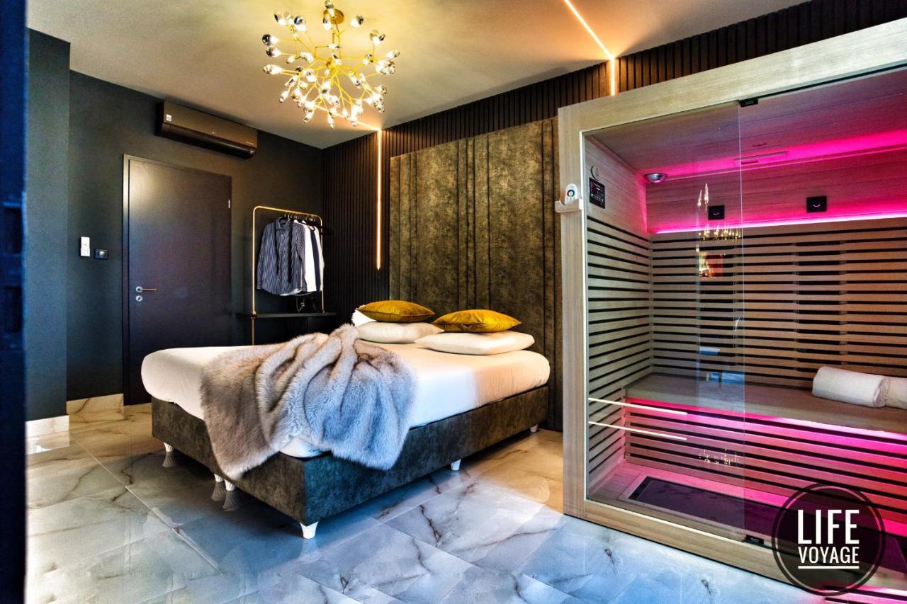 Life Voyage & - Strasbourg's Center Luxury Experience Straßburg